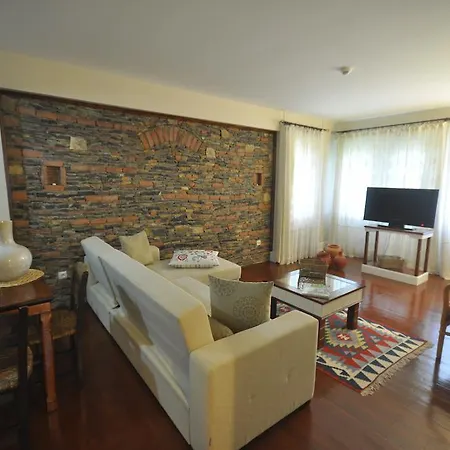 Hotel El Vino &