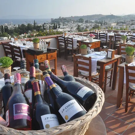 Szálloda El Vino & 4*