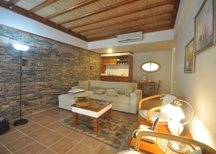 El Vino & 3* Αλικαρνασσός