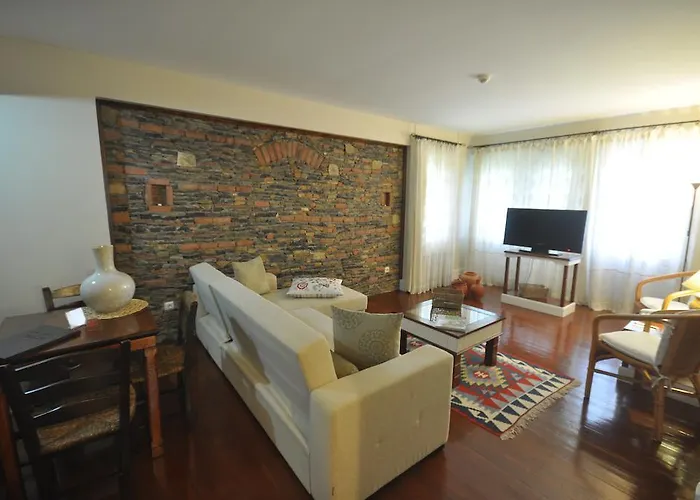 Hotell El Vino &